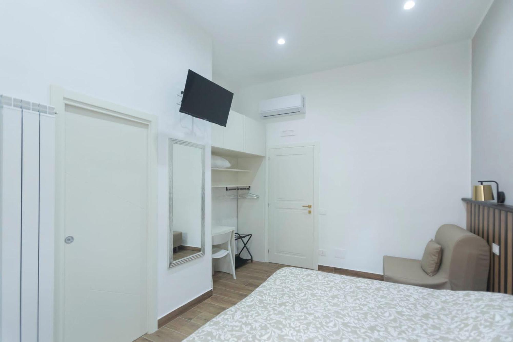 Vomero House Napoli Bagian luar foto