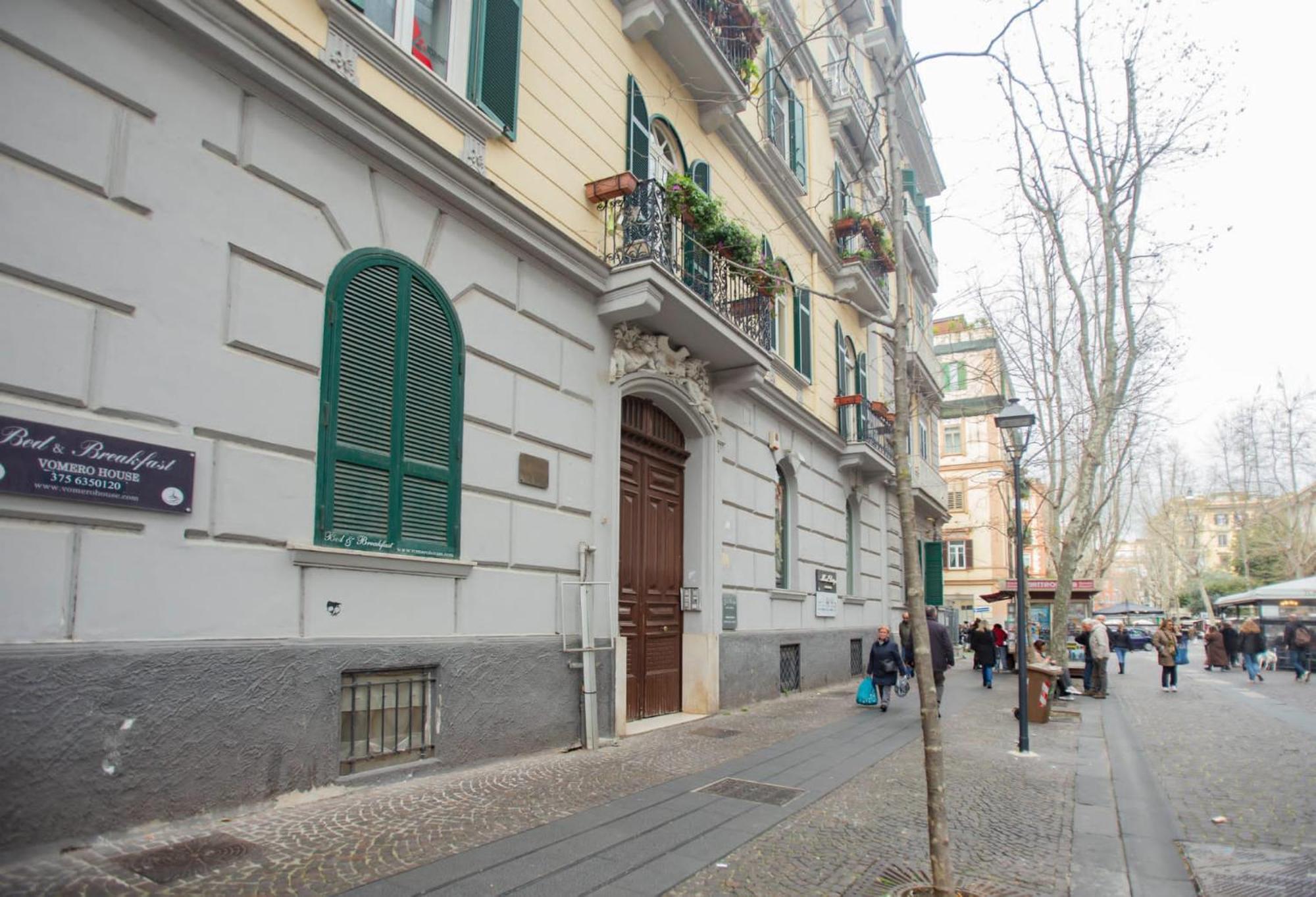 Vomero House Napoli Bagian luar foto